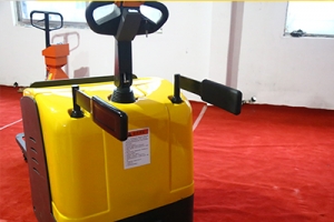 如何正確維護(hù)電動(dòng)搬運(yùn)車？